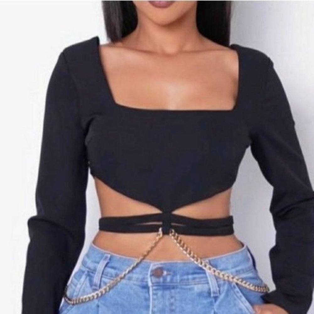 BLACK CROPPED TOP W/WAIST CHAIN.   NEW. -SIZE-SMALL